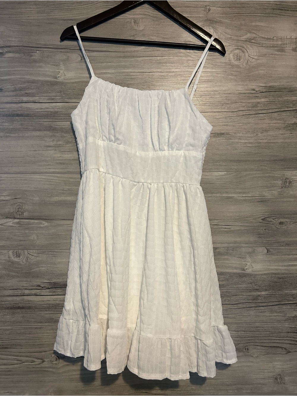 Women’s White Spaghetti Strap Summer Dress